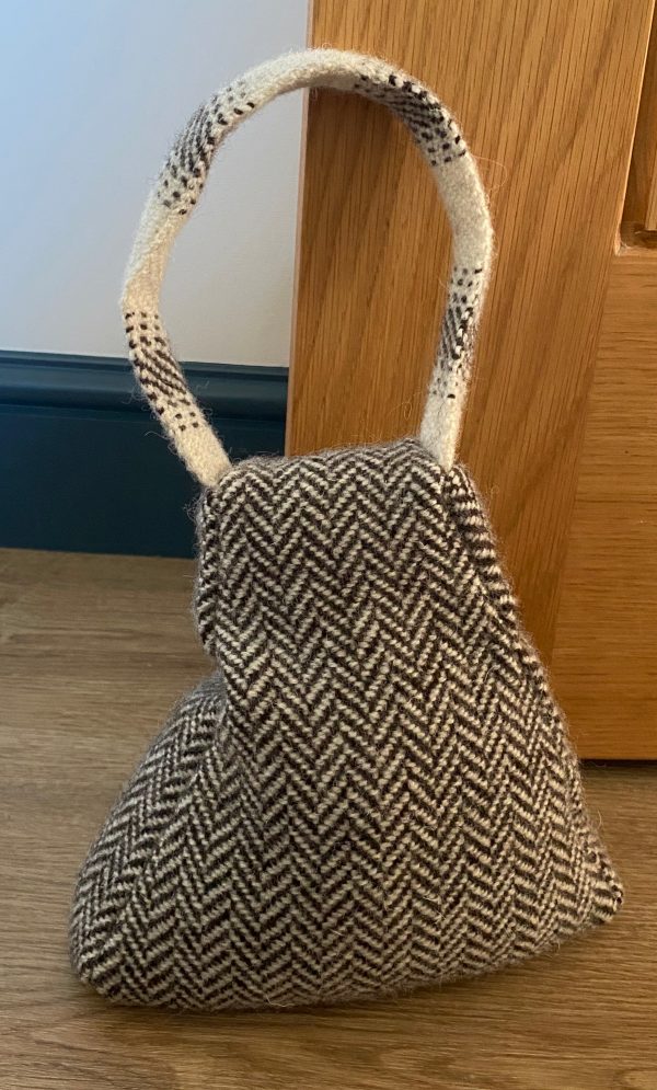 Pyramid doorstop